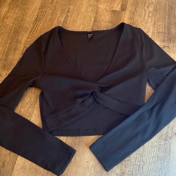 💫 Cross front top - Picture 2 of 4